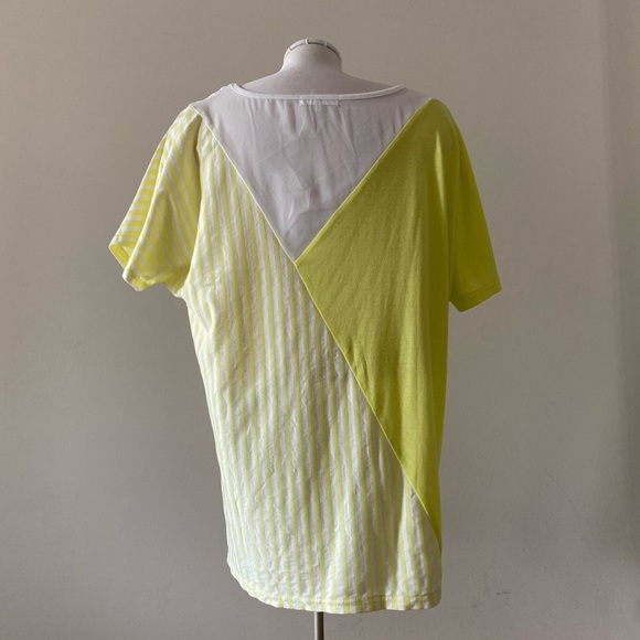 New neon yellow top with sheer v-neck - Picture 3 of 3